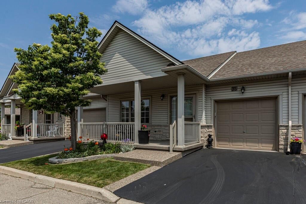 Property Photo:  130 Southbrook Drive 35  ON L0R 1C0 