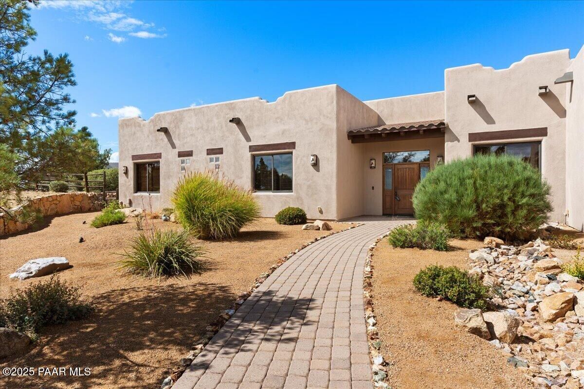 Property Photo:  5900 W Almosta Ranch Road  AZ 86305 