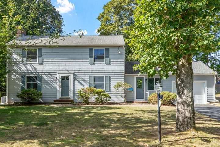 16 Carmel Road  Andover MA 01810 photo