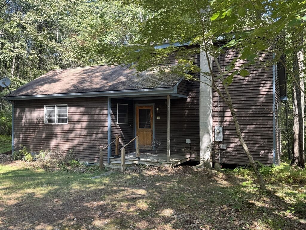 Property Photo:  191 Wickett Pond Road  MA 01379 