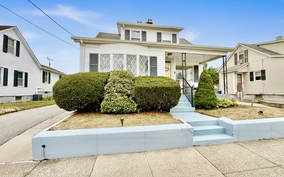 Property Photo:  123 Ferris St  RI 02861
