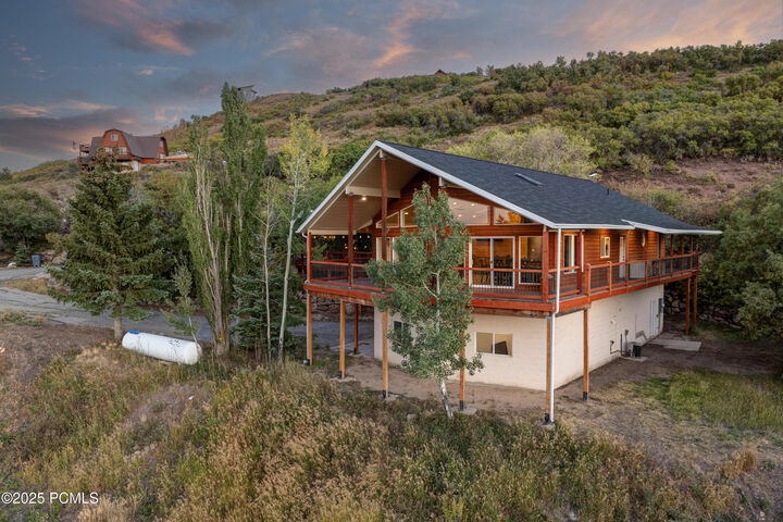 Property Photo:  4186 S Oakview Drive  UT 84017 