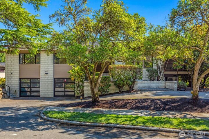 Property Photo:  6667 NE Windermere Road  WA 98115 