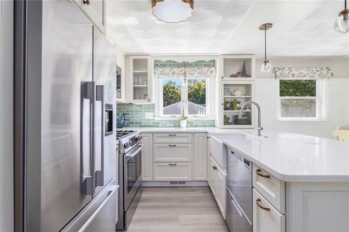 Property Photo:  59 Alexander Street  RI 02904 