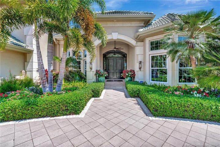 7701 SE Manhasset Place  Hobe Sound FL 33455 photo