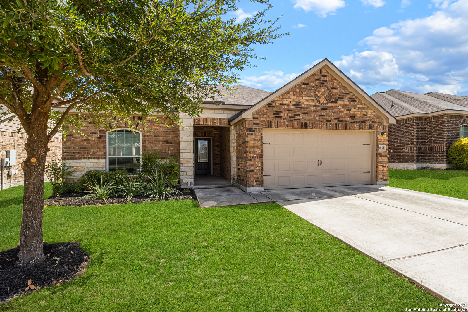 Property Photo:  6193 Daisy Way  TX 78132 