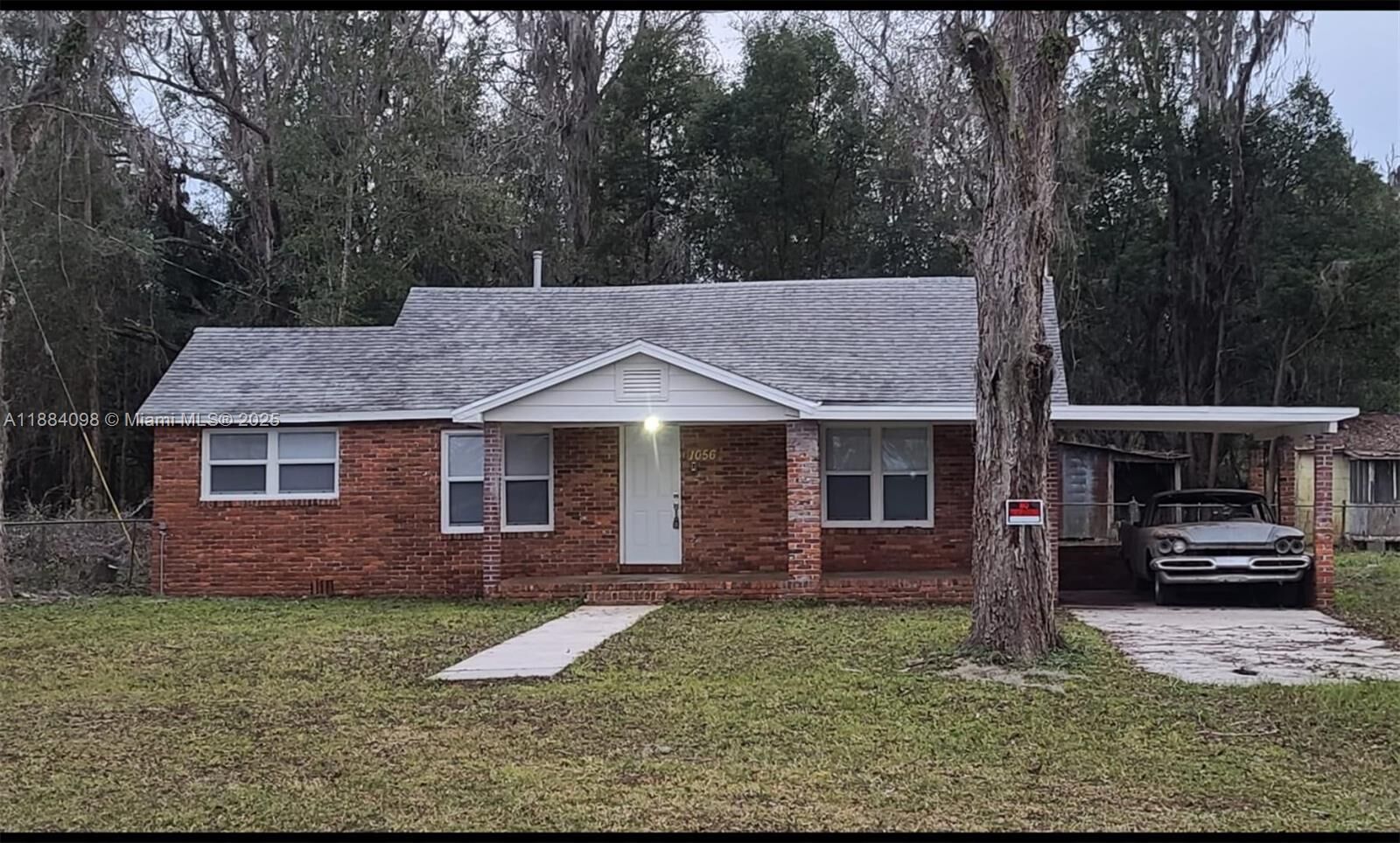 Property Photo:  1056 NE Scott Street  FL 32064 