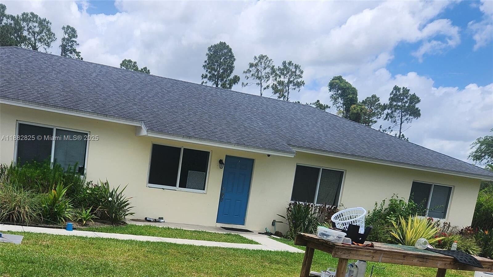 Property Photo:  16195 SW 172nd St  FL 33187 