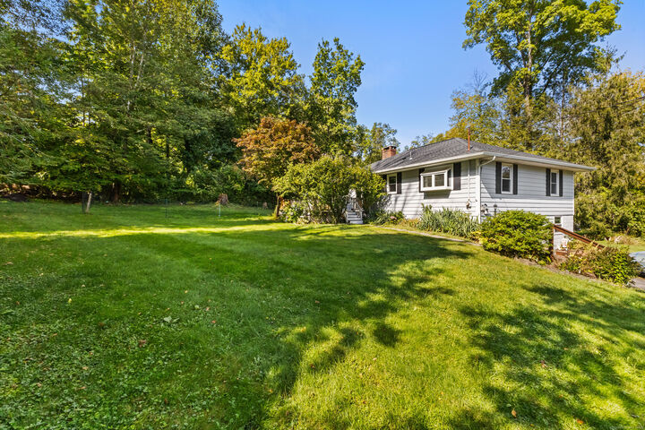 Property Photo:  18F Milltown Road  CT 06812 