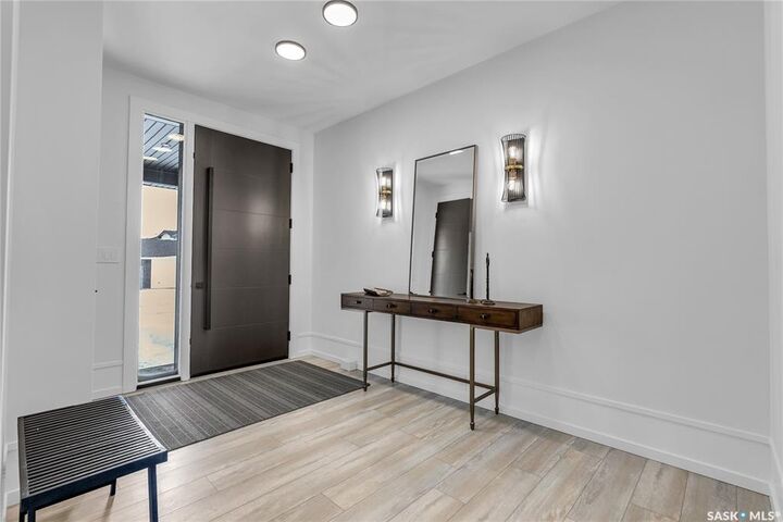 Property Photo:  428 Woolf Bend  SK S7W 1E5 