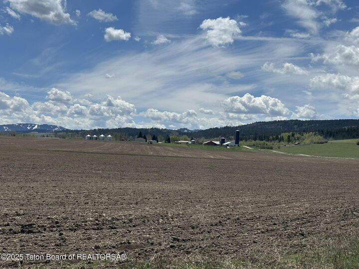 Property Photo:  8509 Fawn Ridge Lane  ID 83452 