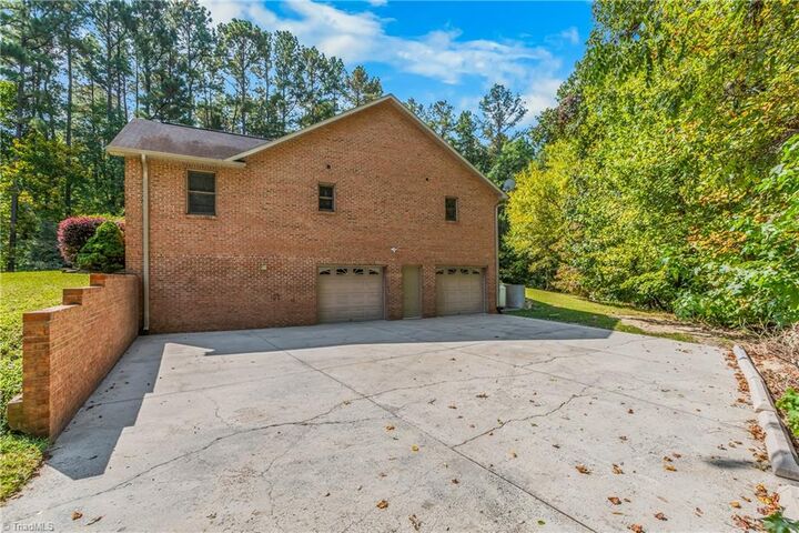 Property Photo: 7150 Belews Run Road NC 27052