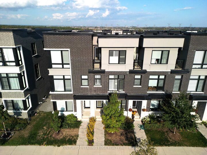 Property Photo: 2644 Castlegate Crossing ON L1X 0H8