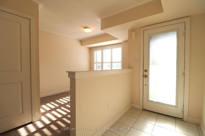 Property Photo:  2644 Castlegate Crossing  ON L1X 0H8 