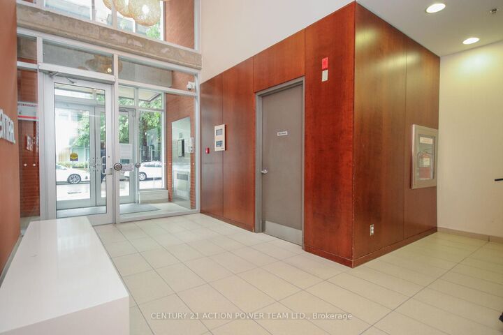 Photo de la propriété:  349 McLeod Street 827  ON K2P 0S1 