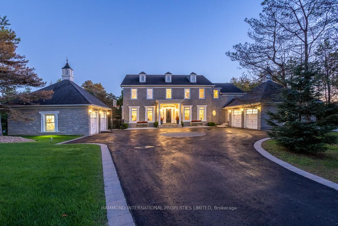 Property Photo: 41 Greenvalley Circle ON L3Y 4W1