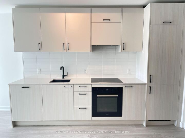 Property Photo:  1 Kyle Lowry Road 226  ON M3C 1H7 