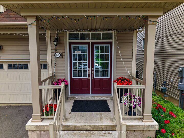 Property Photo:  8670 Chickory Trail  ON L2H 3S5 