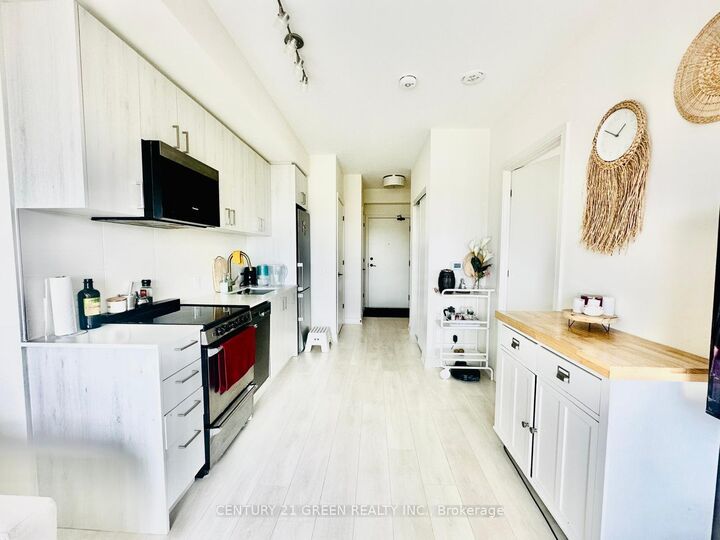 Property Photo:  8010 Derry Road 706  ON L9T 3L3 