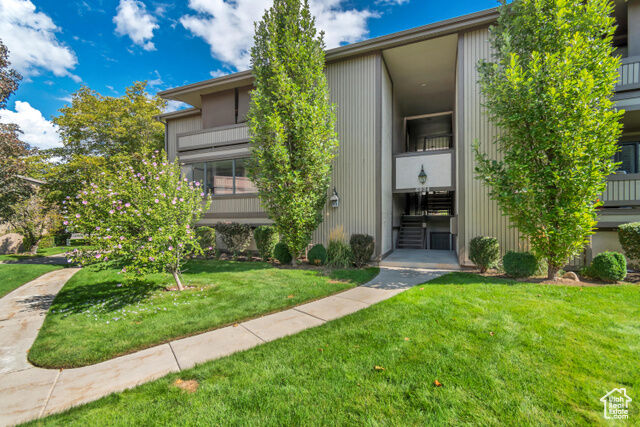 Property Photo: 6934 S 745 E C UT 84047