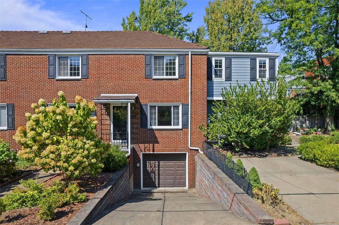 Property Photo:  5805 Elwood Street  PA 15232 