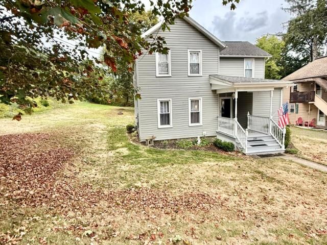 Property Photo: 120 Carver Street North PA 16365