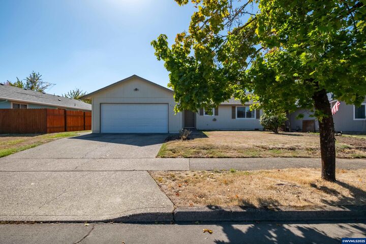 Property Photo:  4380 Snowberry Dr NE  OR 97305 