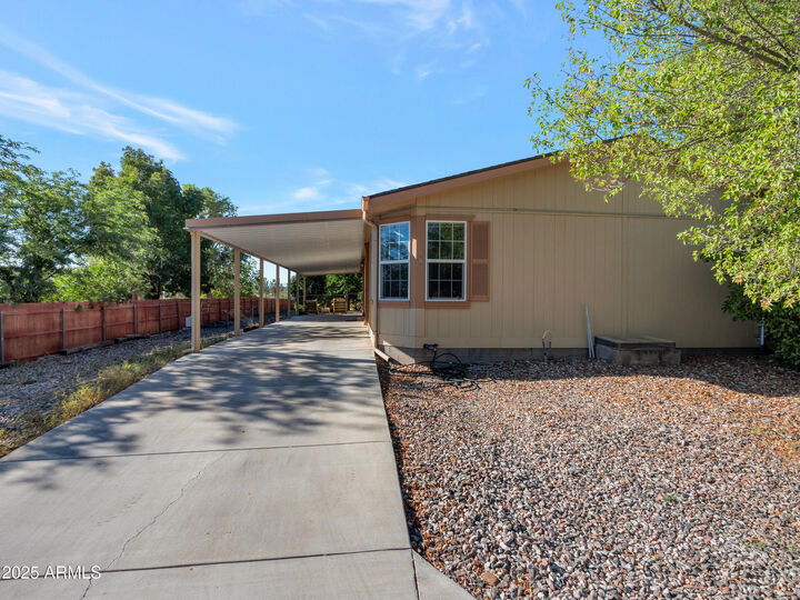 Property Photo:  541 Lincoln Drive  AZ 86324 