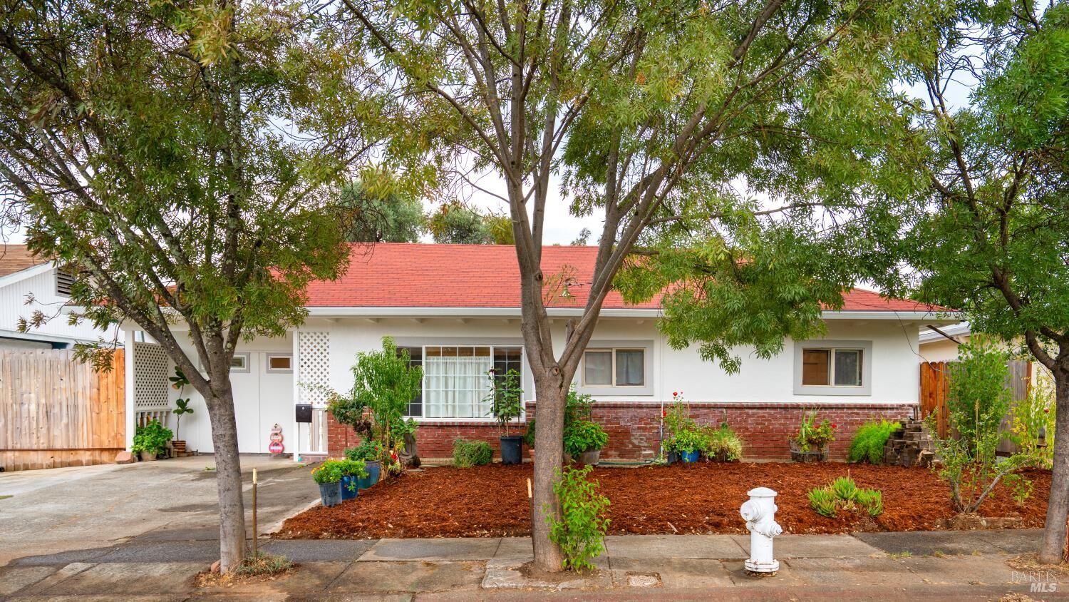 Property Photo:  130 Elm Street  CA 95425 
