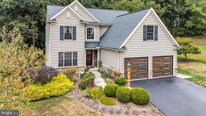 Property Photo:  7014 Scenic Court  PA 17111 