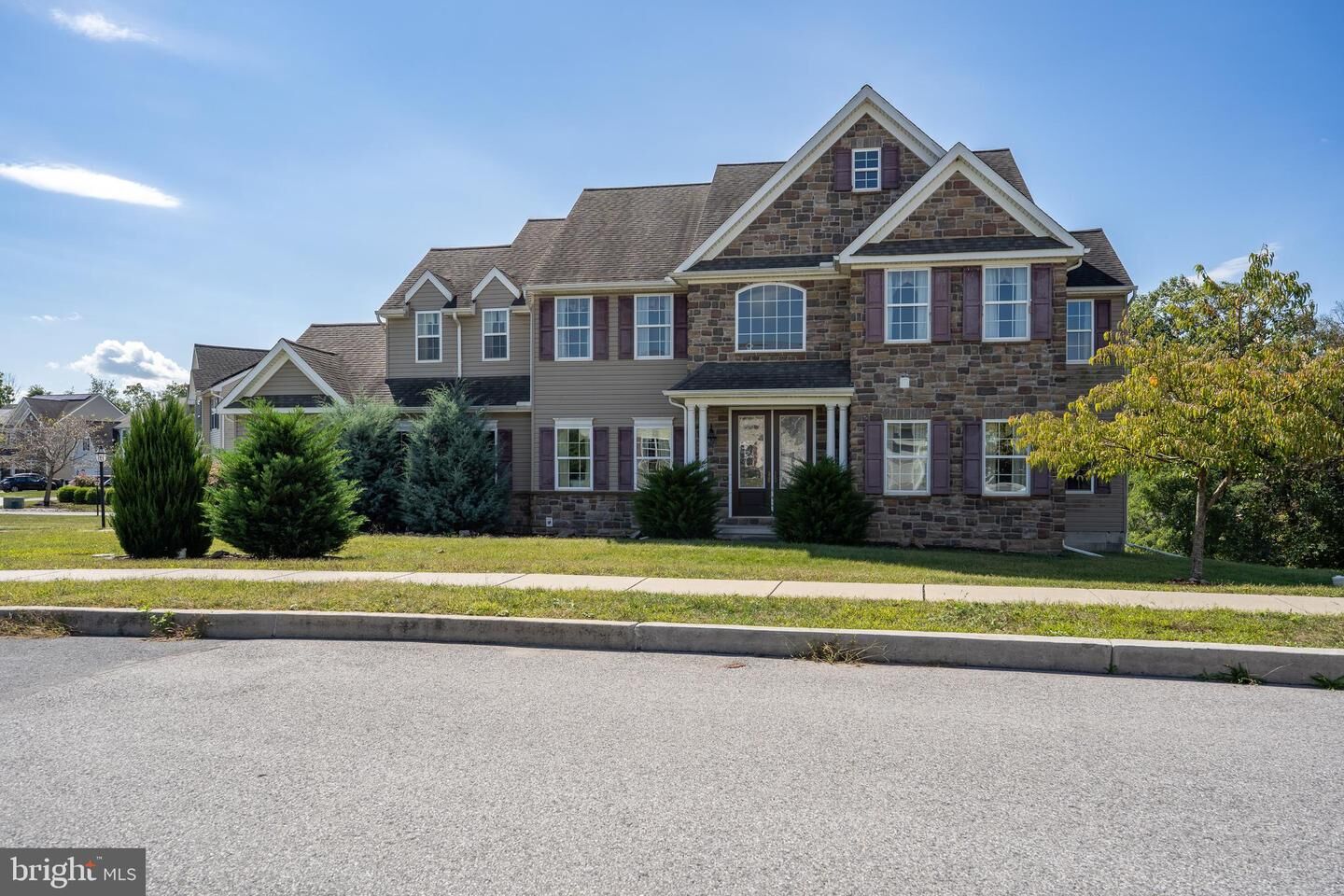 Property Photo:  1724 Ambrosia Circle  PA 17110 