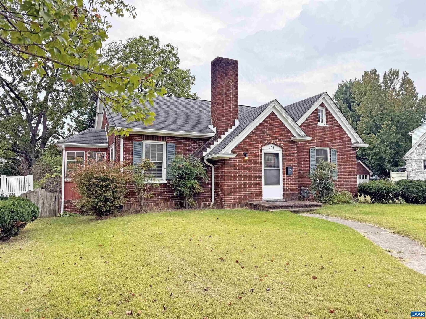 Property Photo:  304 Crompton Rd  VA 22980 