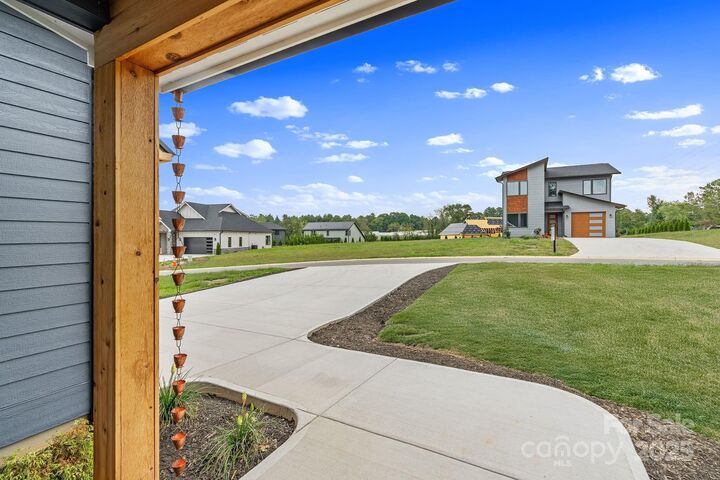 Property Photo:  78 Scott Meadows Drive  NC 28806 