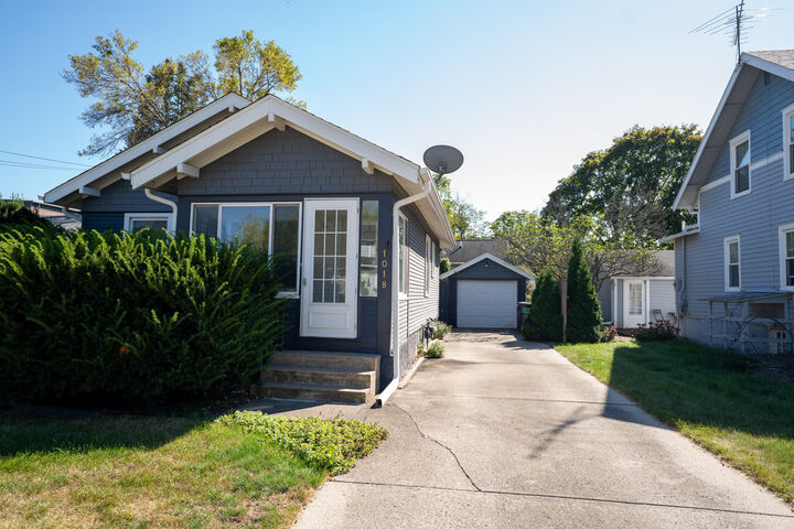 1018 10th Street  Ames IA 50010 photo