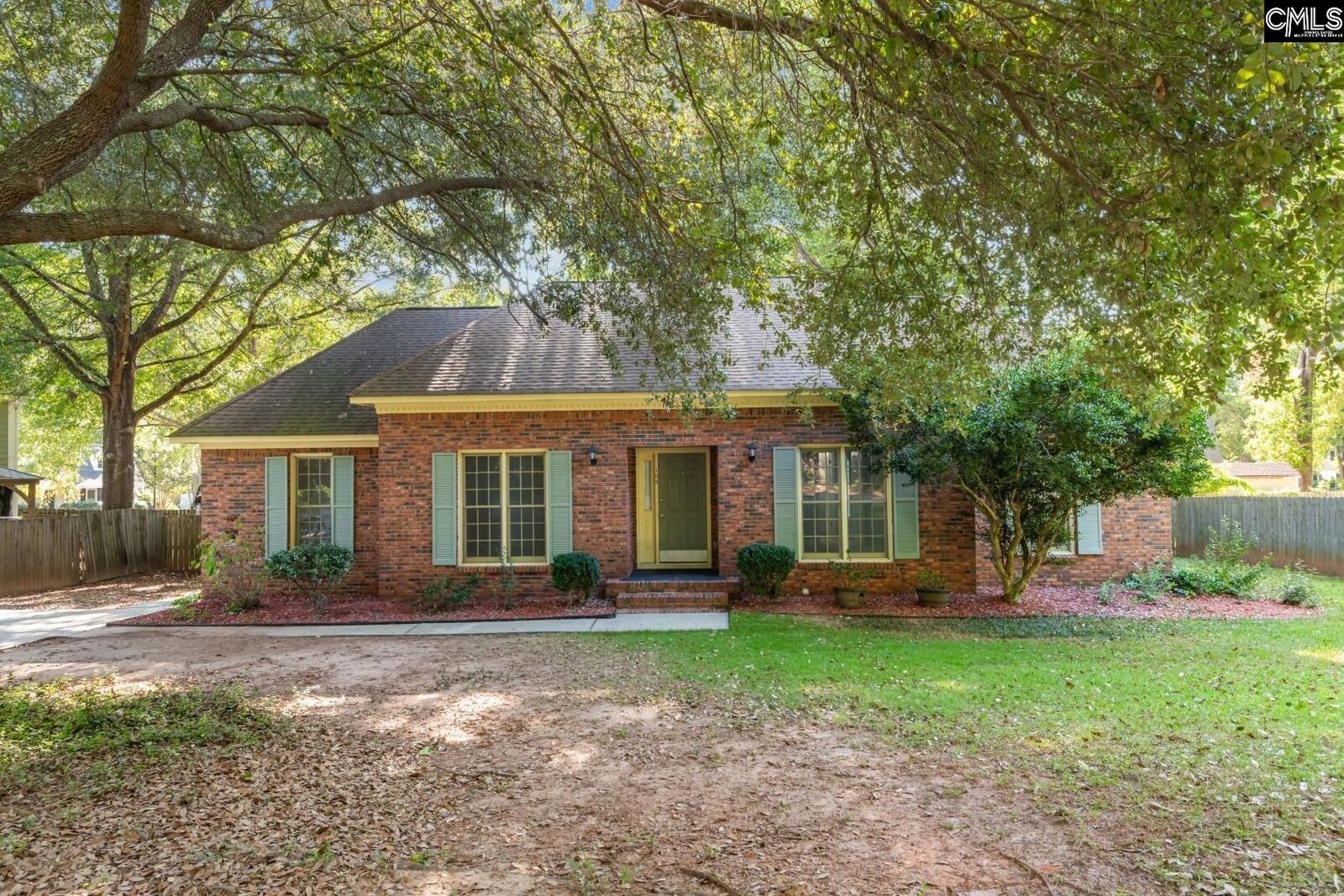 Property Photo:  105 Thornhill  SC 29212 