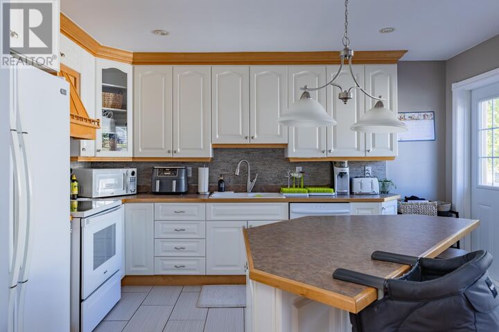 Property Photo:  50 Carmen Avenue  NL A2H 4V6 