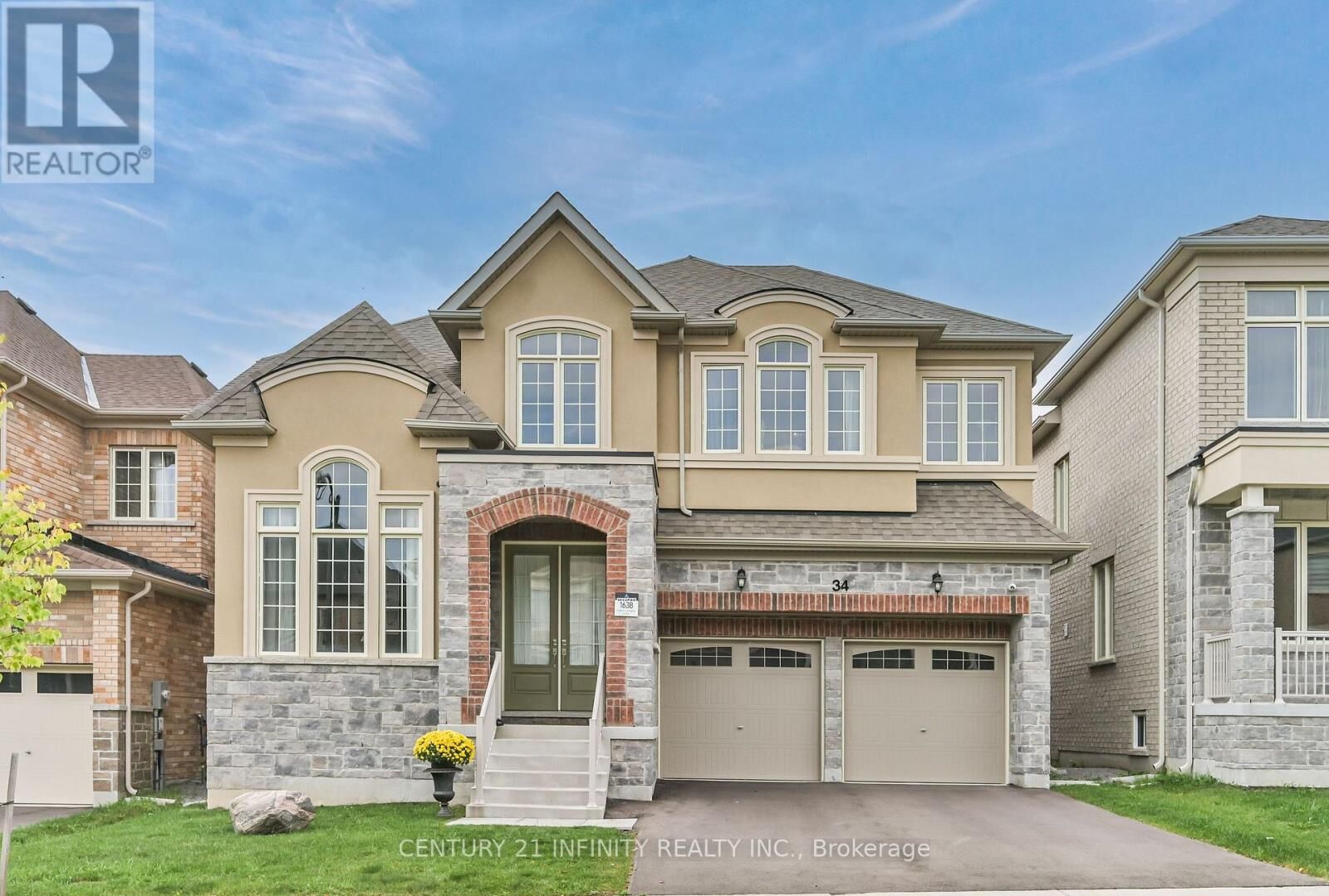 Property Photo:  34 Watershed Gate  ON L9N 0Y6 