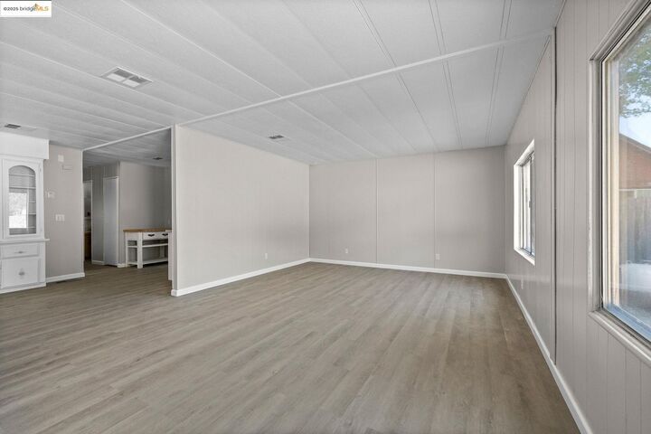 Property Photo: 11185 Black Rd CA 95305