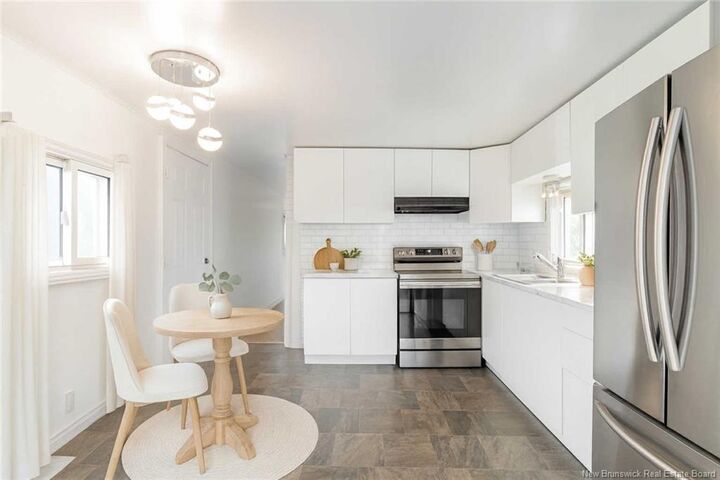Photo de la propriété:  166 Evergreen Street  NB E3B 6N5 