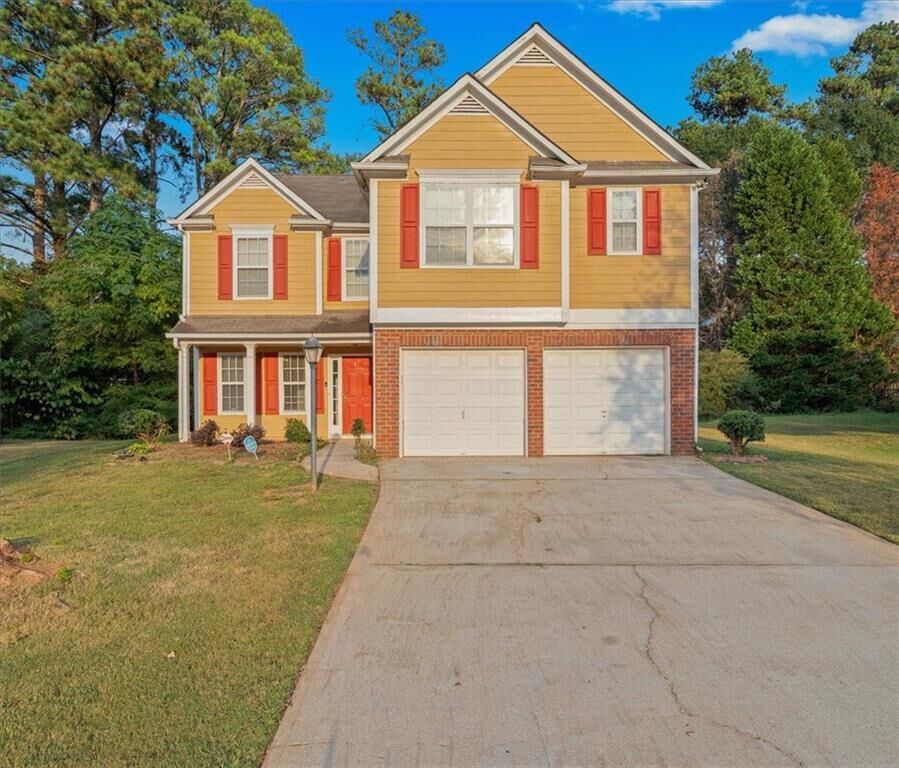 Property Photo: 2628 Essex Court GA 30013