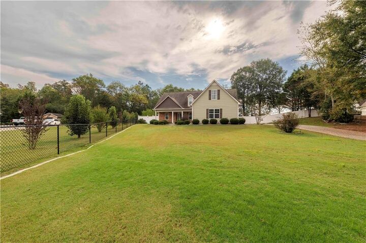 Property Photo: 140 Grist Mill Lane SE GA 30701