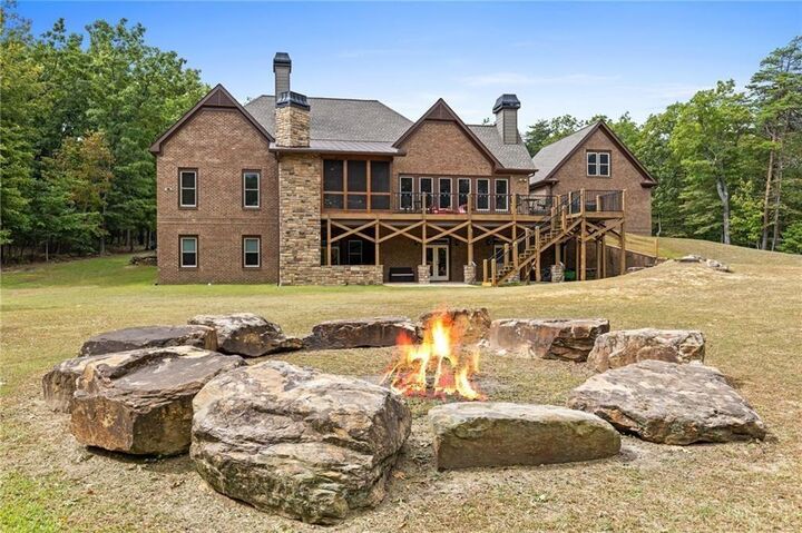 Property Photo: 564 Mystic Trail Lane GA 30143