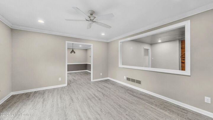 Property Photo:  13015 Pine Hill Ct  KY 40059 