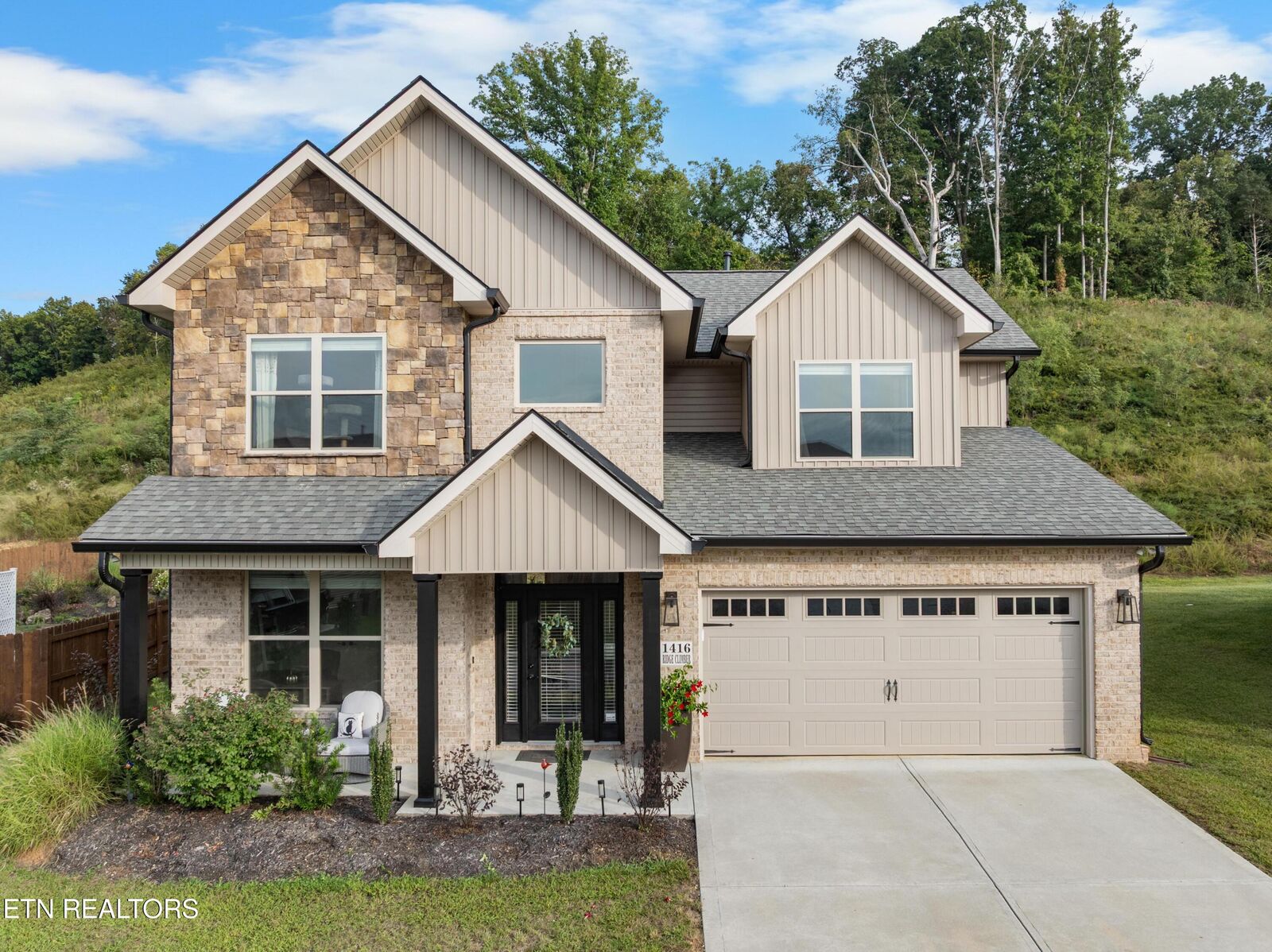 Property Photo:  1416 Ridge Climber Rd  TN 37922 