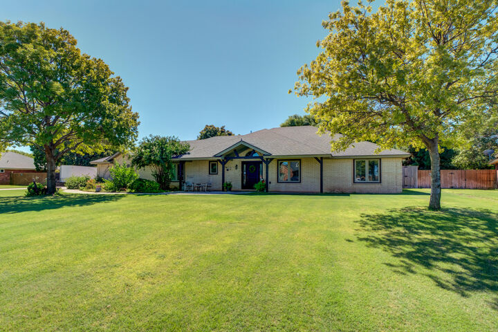 Property Photo:  6405 County Rd 7405  TX 79424 