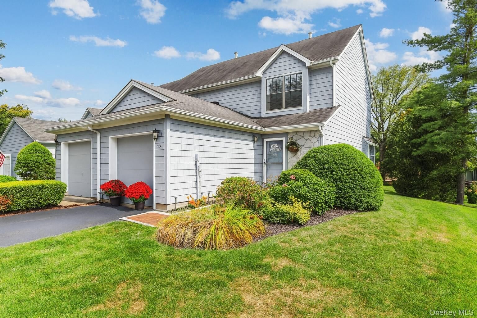 Property Photo:  68 Jonathan Drive  NY 10541 
