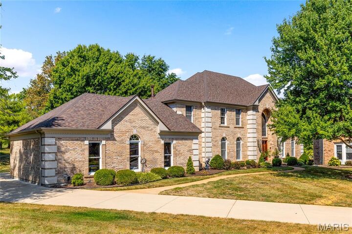 Property Photo: 1091 Bristol Manor Drive MO 63011