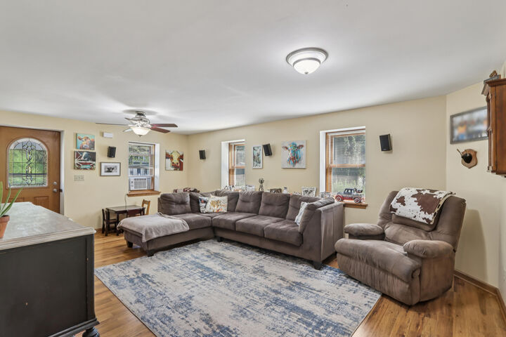 Property Photo:  762 N Water St  WI 53098 
