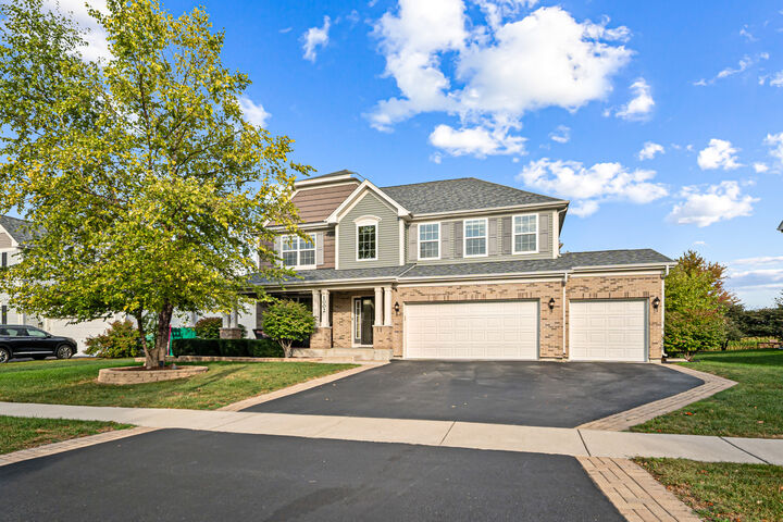 Property Photo:  1002 Hudson Drive  IL 60431 