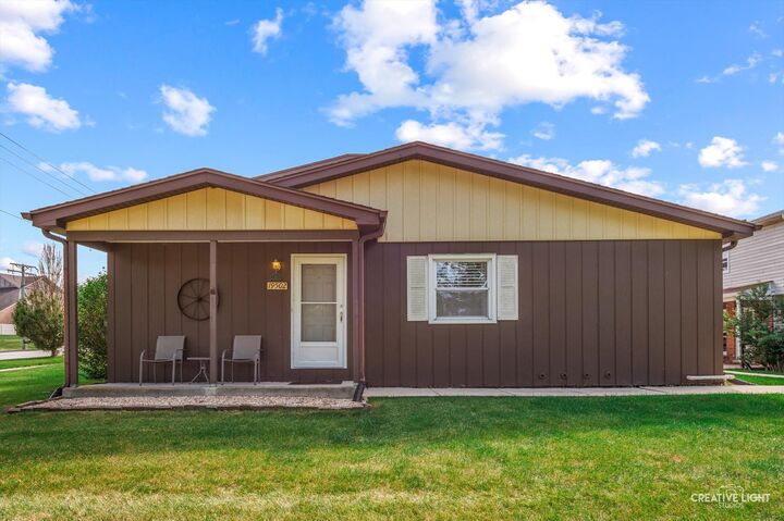 Property Photo:  19502 115th Avenue A  IL 60448 